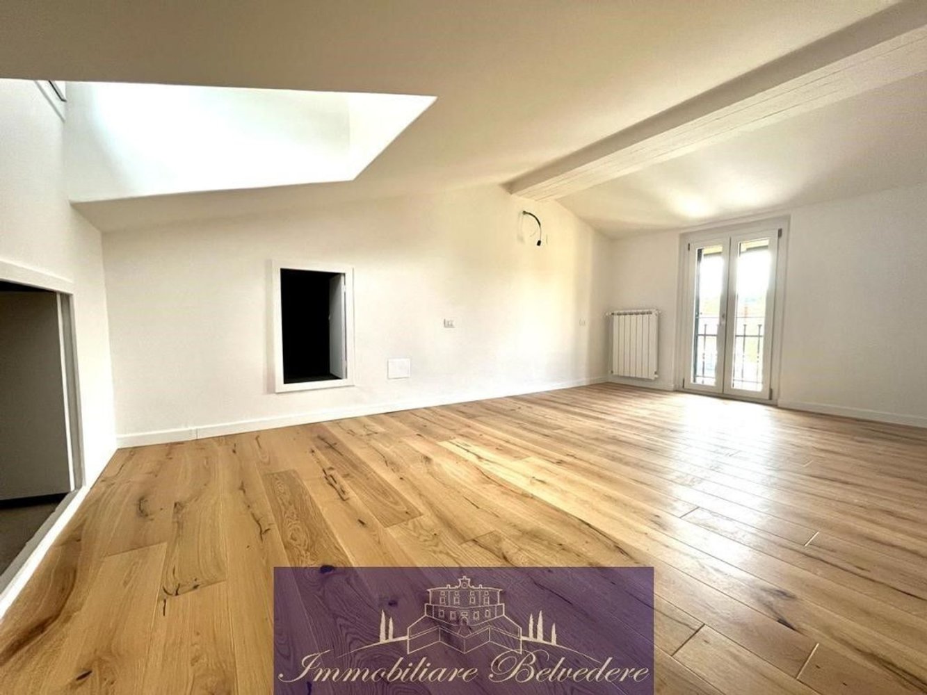 2 rooms Apartment in Florence, Italy No. 37199