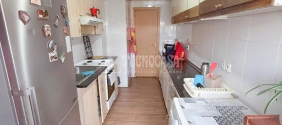 3 bedrooms Apartment in Madrid, Spain No. 168998 23