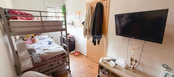 3 bedrooms Apartment in Madrid, Spain No. 168998 18