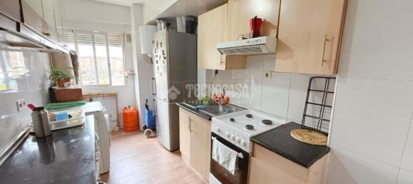 3 bedrooms Apartment in Madrid, Spain No. 168998 22