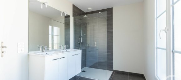 5 chambres Maison à Bailly-Romainvilliers, France No. 324569 10