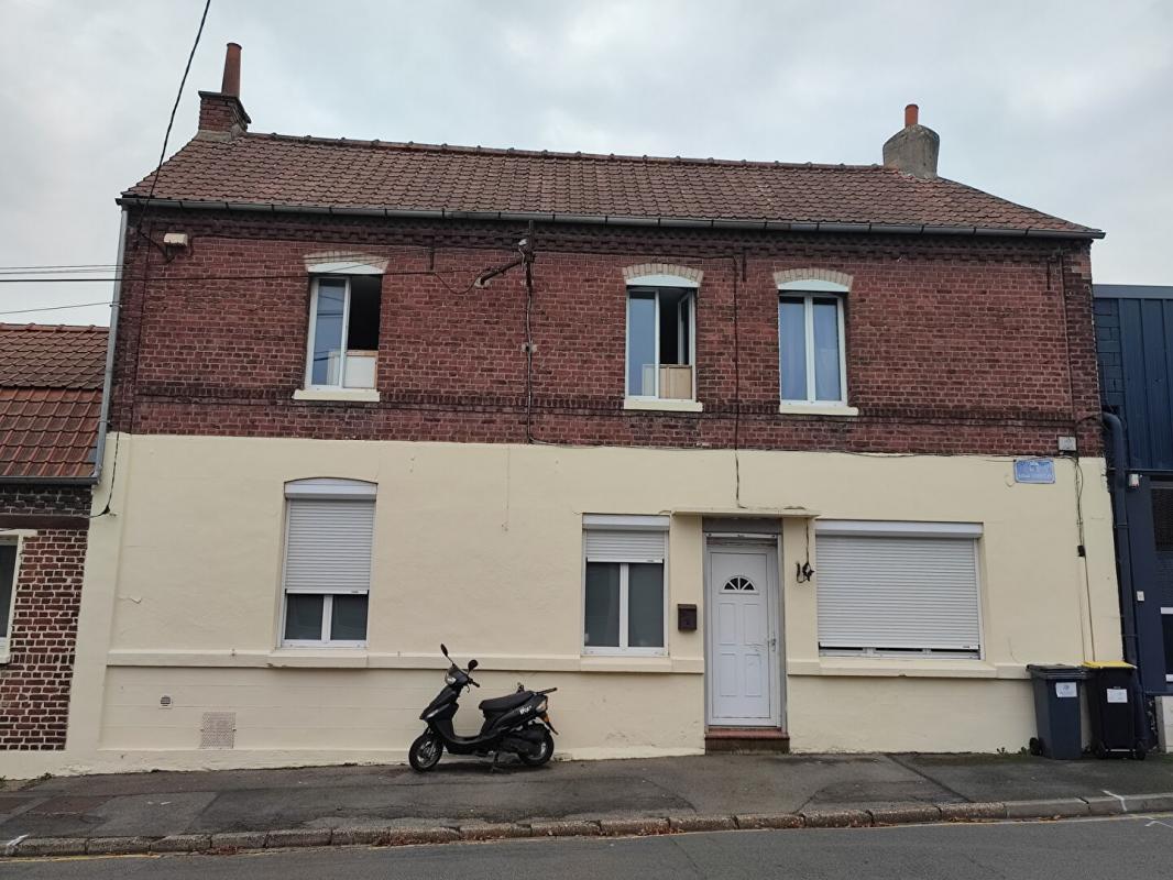 3 bedrooms House in Beuvry, France No. 235519