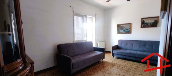 Apartamento T2 em Pomezia, Italy N.º 348241 3