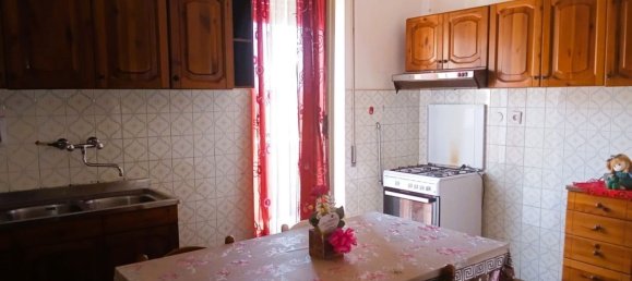 Apartamento T2 em Pomezia, Italy N.º 348241 8