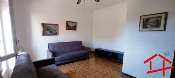 Apartamento T2 em Pomezia, Italy N.º 348241 6