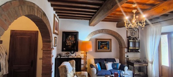 5 rooms Apartment in Castelnuovo Berardenga, Italy No. 11625 3
