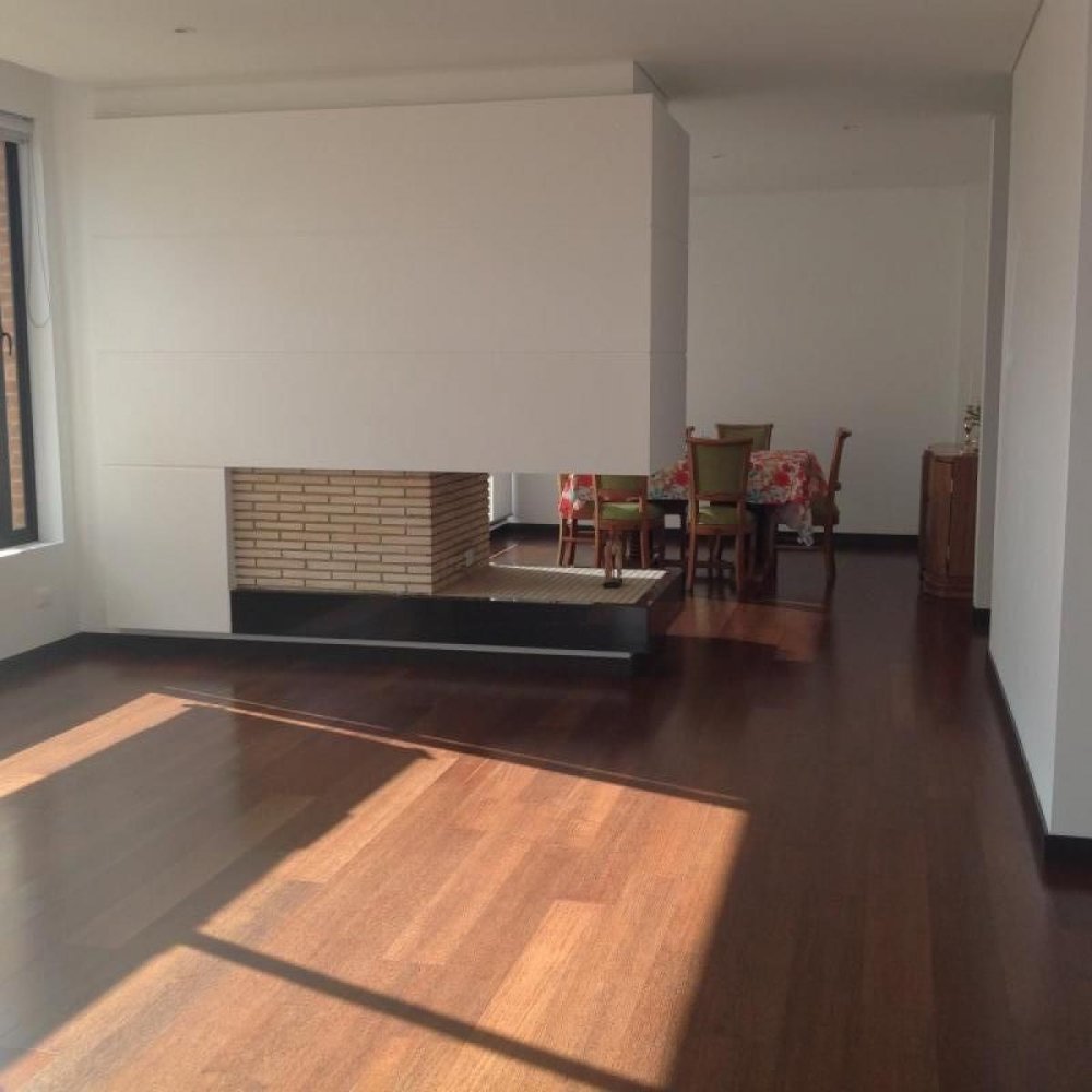 3 bedrooms House in Bogota, Colombia No. 13523