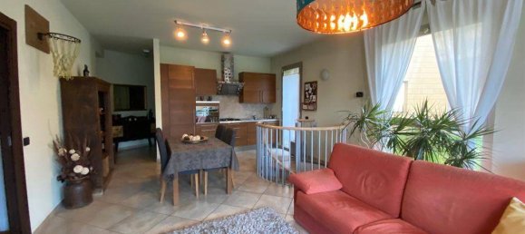 2 bedrooms Apartment in Vigevano, Italy No. 345285 7
