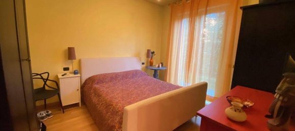 2 bedrooms Apartment in Vigevano, Italy No. 345285 8