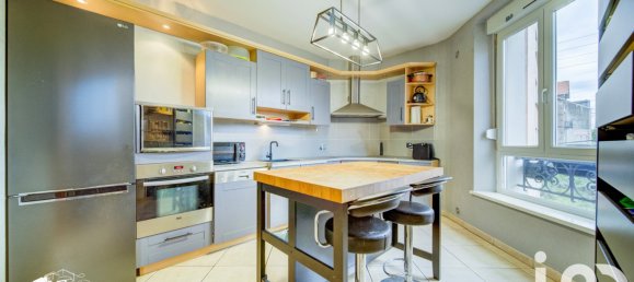 Квартира с 3 спальнями в Айанж, Франция № 40635 2