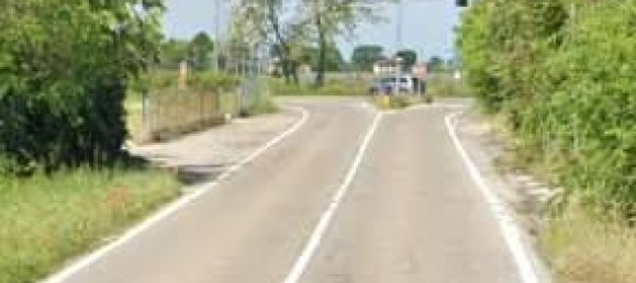 Propiedad comercial de 1 habitación en Castelfranco Emilia, Italy No. 282107 7