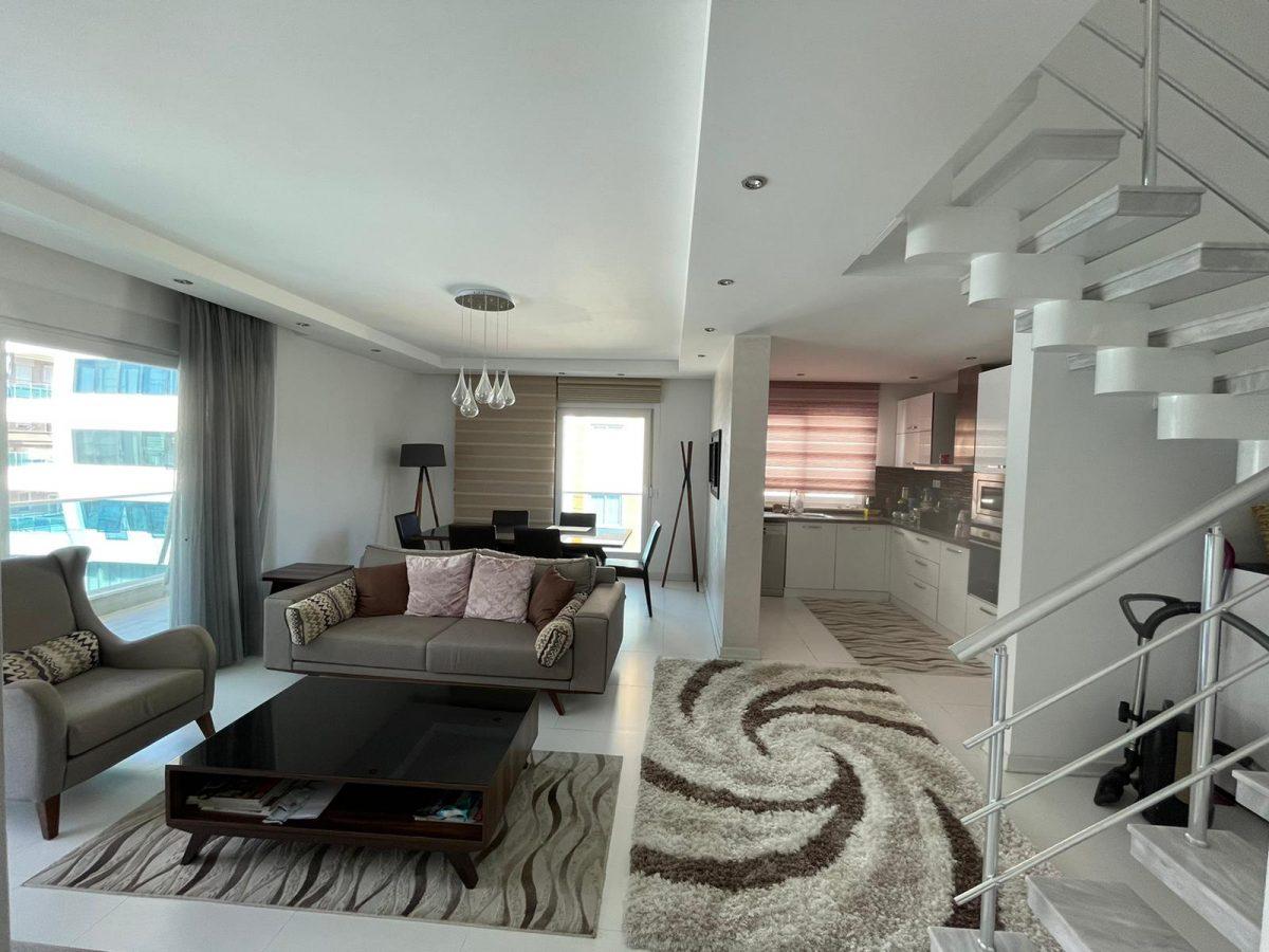 4 rooms Penthouse in Alanya, Turkey No. 44846