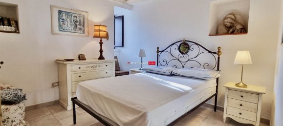 10 rooms House in Martina Franca, Italy No. 160665 8