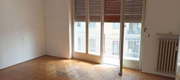 7-salle Appartement à Varese, Italy No. 5454 13