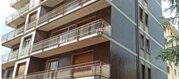 7-salle Appartement à Varese, Italy No. 5454 2