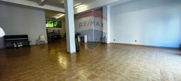 Офис с 1 комнатой в Бергамо, Италия № 57527 7