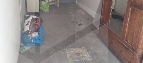 33m² Garage in Bologna, Italy No. 26256 11