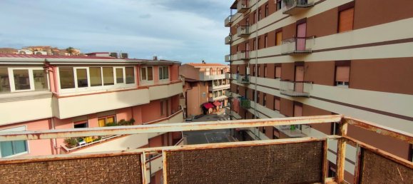 Пентхаус с 2 комнатами в Броло, Италия № 160062 6