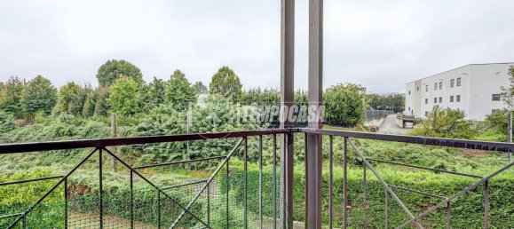 3 rooms Apartment in Sesto Calende, Italy No. 85476 19