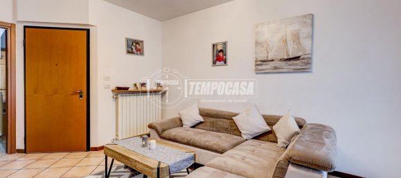 3 rooms Apartment in Sesto Calende, Italy No. 85476 4