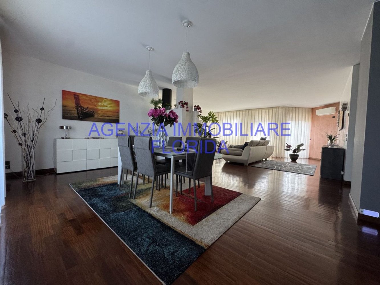 Дуплекс с 4 спальнями в Кампосампьеро, Италия № 336899