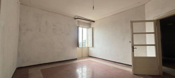 Apartamento de 3 divisões em Foggia, Italy N.º 18779 10