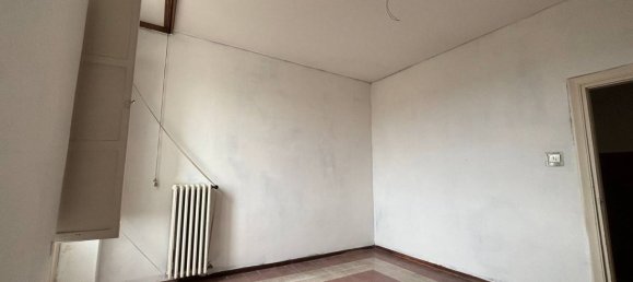 Apartamento de 3 divisões em Foggia, Italy N.º 18779 14