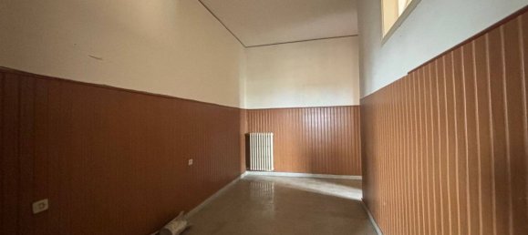 Apartamento de 3 divisões em Foggia, Italy N.º 18779 11