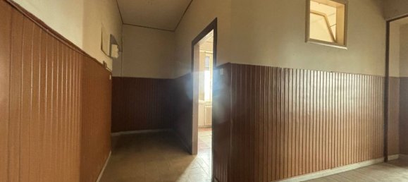 Apartamento de 3 divisões em Foggia, Italy N.º 18779 12