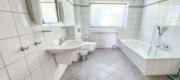 Квартира с 2 спальнями в Штайнбург, Германия № 13385 6