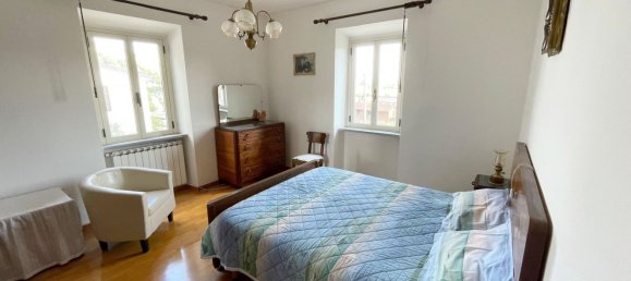 10 rooms House in Gubbio, Italy No. 258185 13