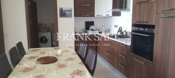 2 bedrooms Apartment in Xewkija, Malta No. 5569 10