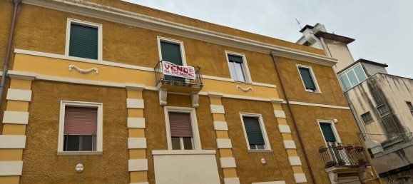 5 rooms Apartment in Messina, Italy No. 30948 17