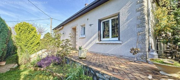 3 bedrooms House in Villemandeur, France No. 57113 24