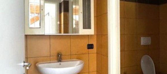 3 bedrooms Duplex in Reggio Emilia, Italy No. 325571 7