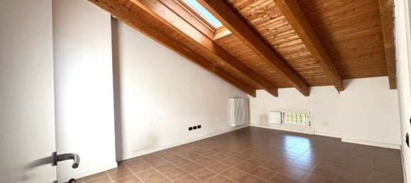 3 bedrooms Duplex in Reggio Emilia, Italy No. 325571 15