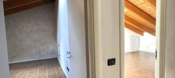 3 bedrooms Duplex in Reggio Emilia, Italy No. 325571 11