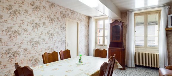 4 bedrooms House in Saint-Mesmin, France No. 39473 5