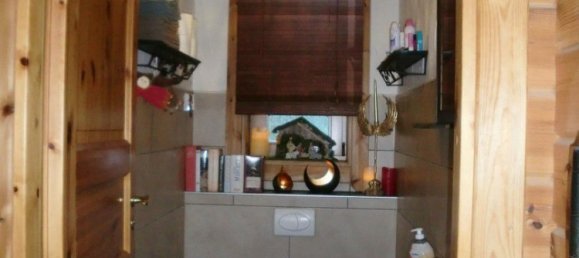 7 rooms House in Odenwaldkreis, Germany No. 7612 19