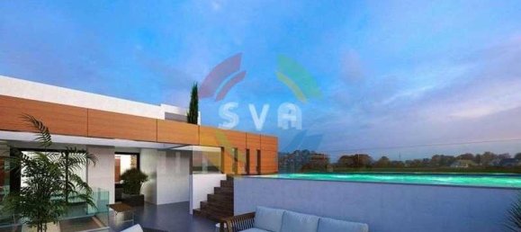 4 bedrooms Penthouse in Limassol, Cyprus No. 20858 3