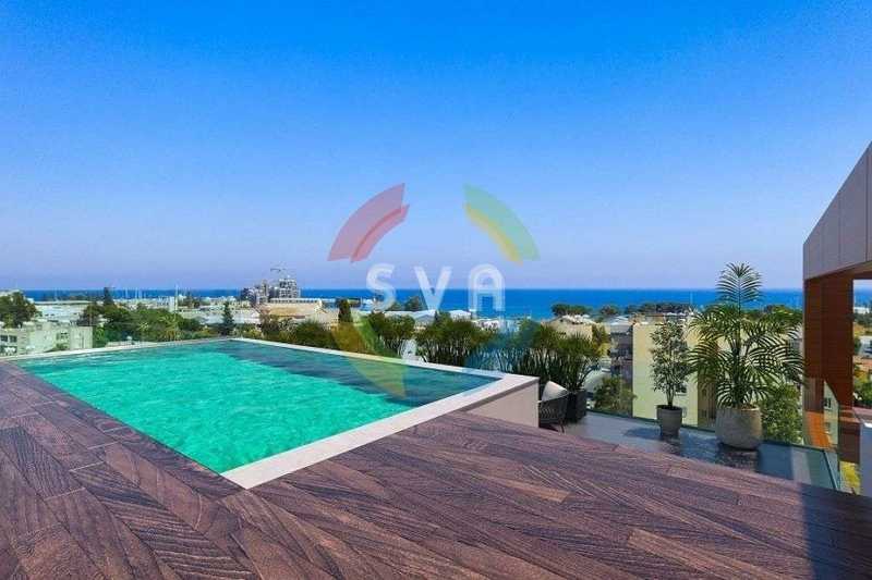4 bedrooms Penthouse in Limassol, Cyprus No. 20858