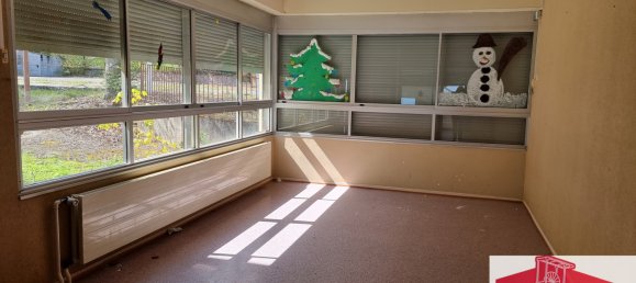 Gebäude in Niedermorschwihr, France 1200m², Nr. 272197 6