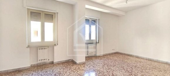 5 chambres Appartement à Bari, Italy No. 351210 6