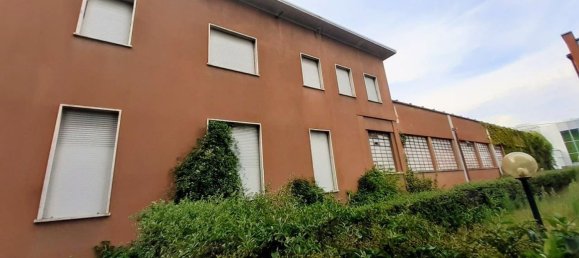 قطعة أرض في Gallarate, Italy 3600متر مربع رقم 78134 4