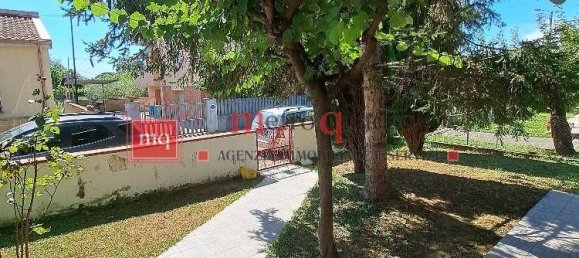 5 bedrooms Villa in Pisa, Italy No. 221650 5