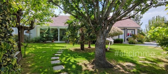 Casa de 7 dormitorios en Champguyon, France No. 274113 5