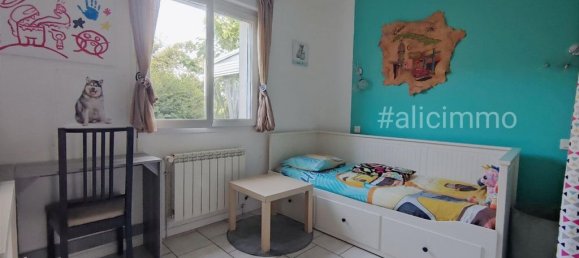 Casa de 7 dormitorios en Champguyon, France No. 274113 16