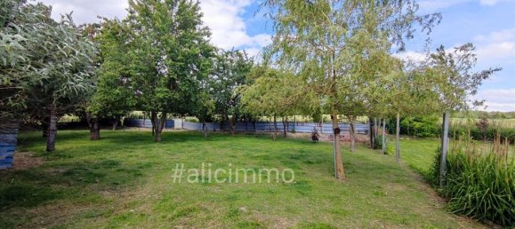 Casa de 7 dormitorios en Champguyon, France No. 274113 8