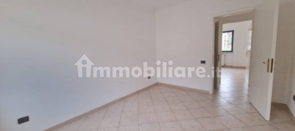 Apartamento de 2 dormitorios en Bra, Italy No. 318418 8