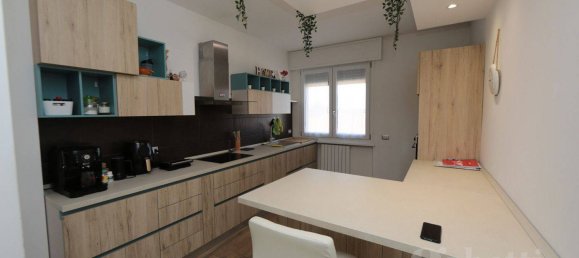 3 bedrooms Apartment in Fagnano Olona, Italy No. 229965 5